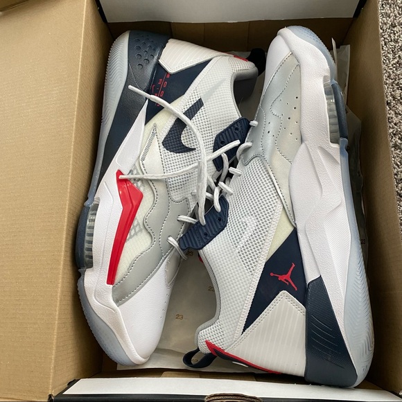 Jordan Mens Nike Zoom 92 Olympics Red White Navy Blue Sneakers - Picture 2 of 8